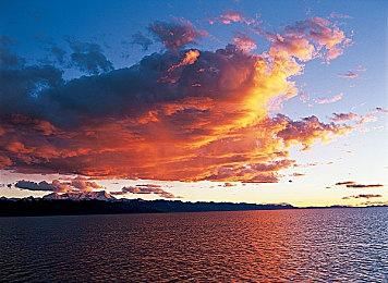 《完美黑暗》首批截图公开 真正的秘密特工幻想